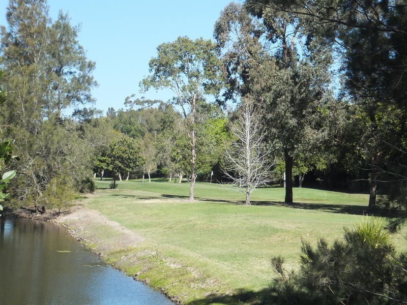 88 Plateau Crescent, Carrara QLD 4211