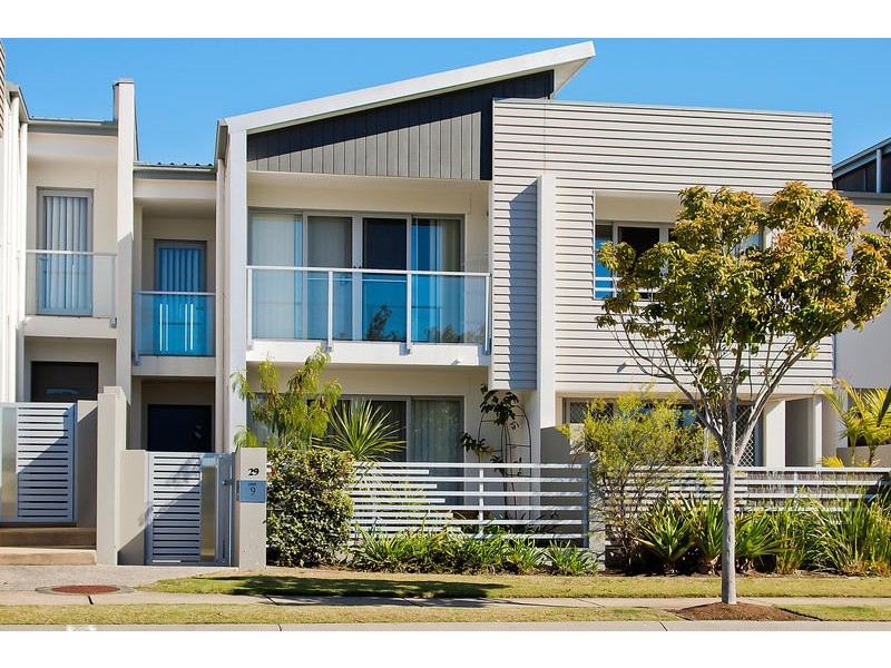 9/ 29 Port Peyra Crescent, Varsity Lakes QLD 4227