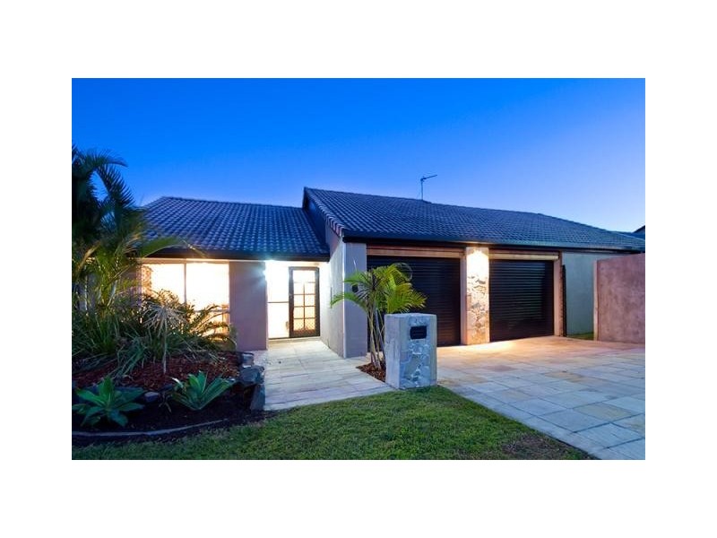 6 Prestwick Court, Robina QLD 4226