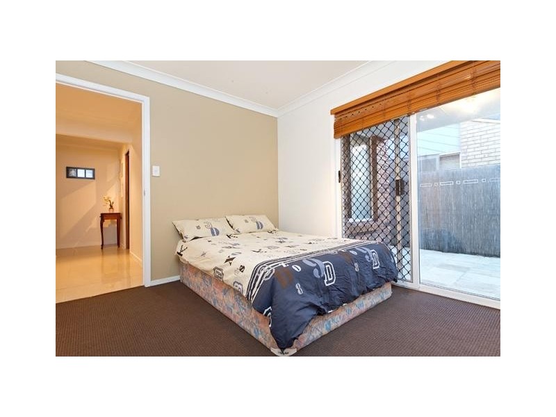 6 Prestwick Court, Robina QLD 4226