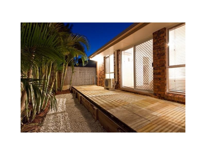 6 Prestwick Court, Robina QLD 4226