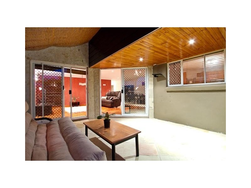 6 Prestwick Court, Robina QLD 4226