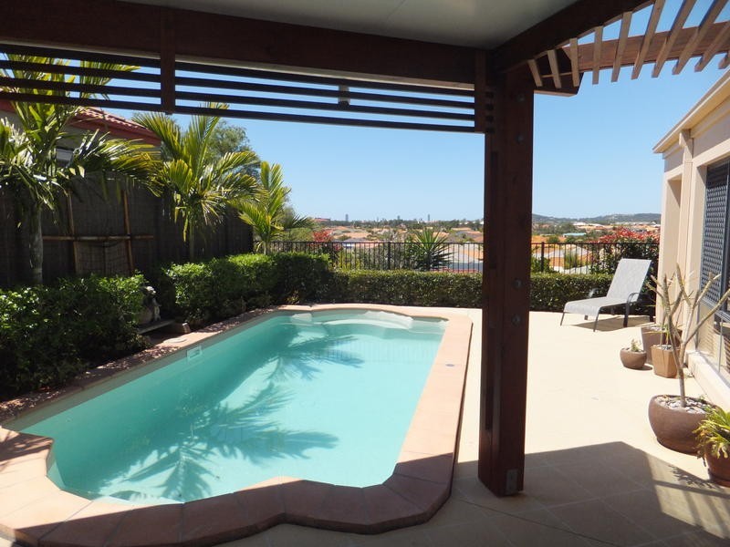 19 Prospect Court, Robina QLD 4226