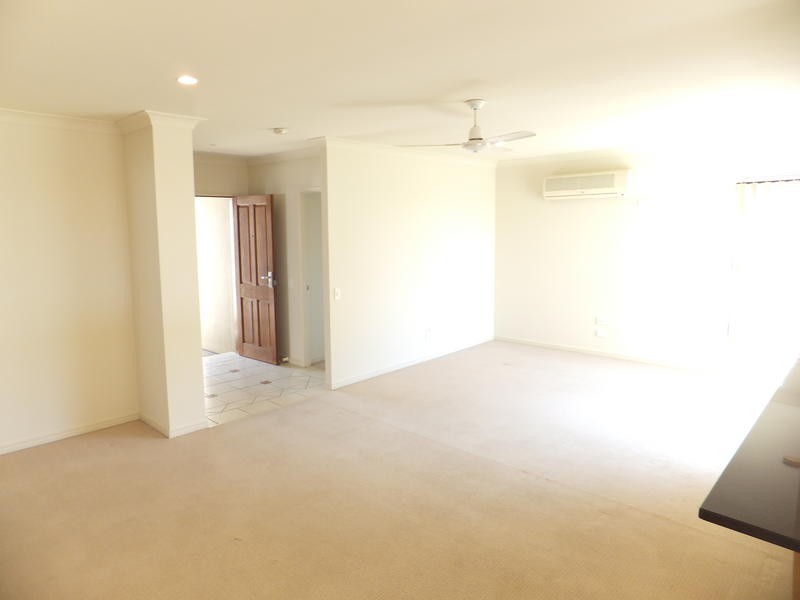 25 Prospect Court, Robina QLD 4226