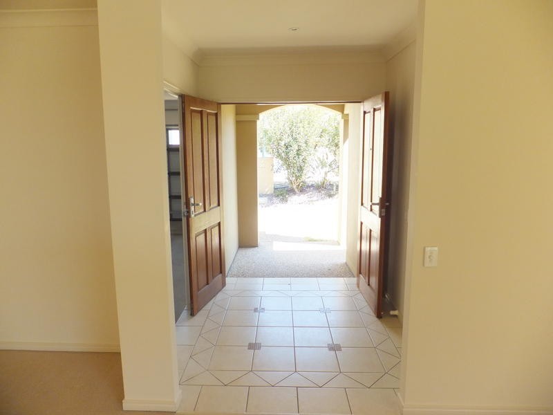 25 Prospect Court, Robina QLD 4226