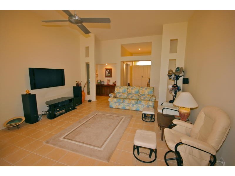 18 Protea Court, Robina QLD 4226