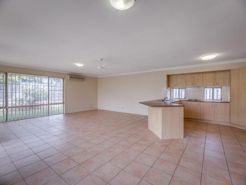 27 Protea Court, Robina QLD 4226