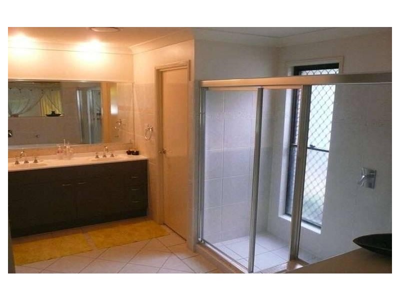 3 Protea Court, Robina QLD 4226