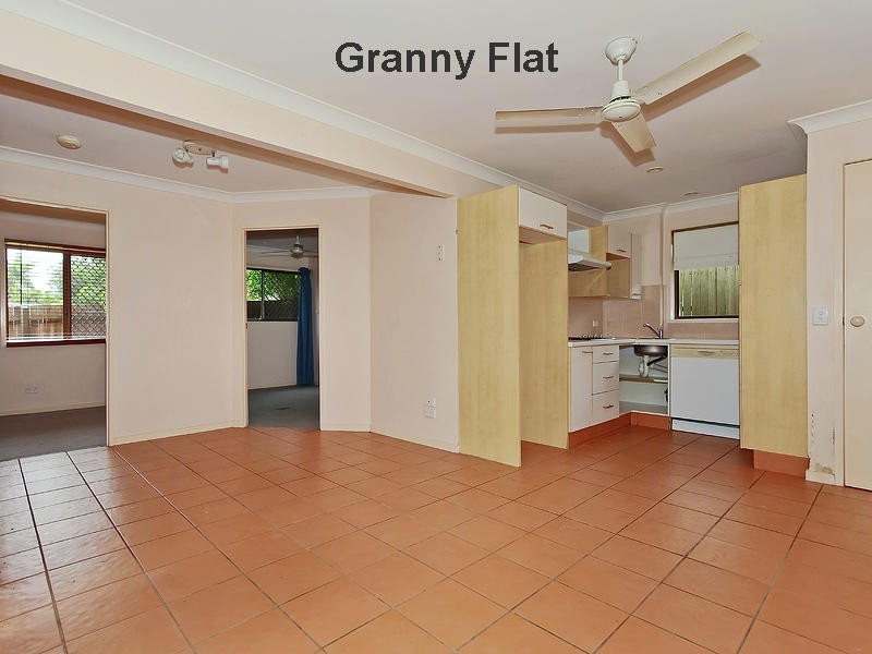 15 Queenscliff Crescent, Robina QLD 4226