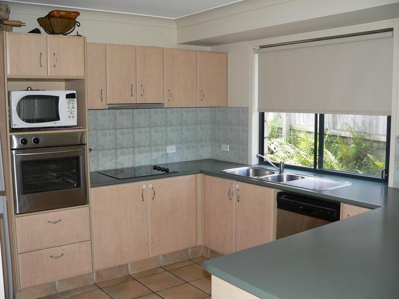 13 Quoll Close, Burleigh Heads QLD 4220