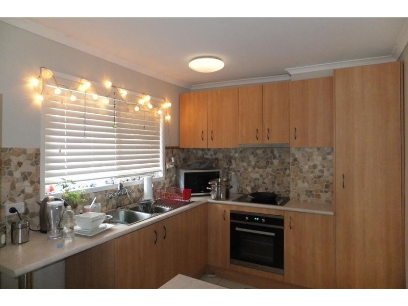 1 Rainbow Drive, Mudgeeraba QLD 4213