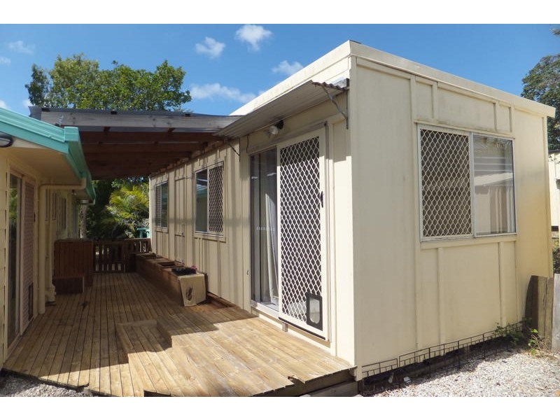 1 Rainbow Drive, Mudgeeraba QLD 4213