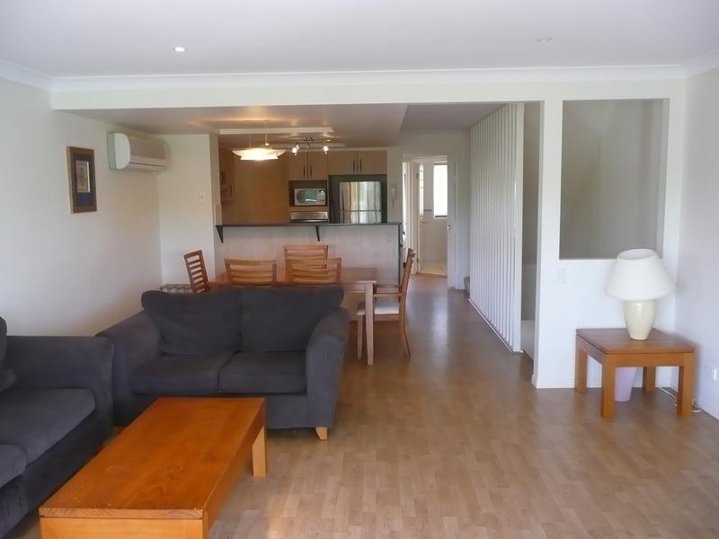 Varsity Lakes QLD 4227