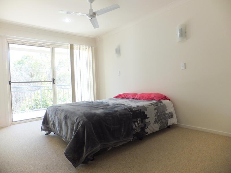 3/ 13 Ranier Crescent, Varsity Lakes QLD 4227