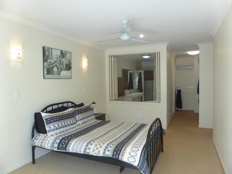 5/ 13 Ranier Crescent, Varsity Lakes QLD 4227