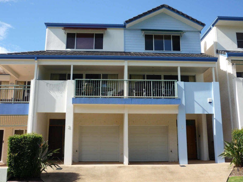 2/ 4 Ranier Crescent, Varsity Lakes QLD 4227