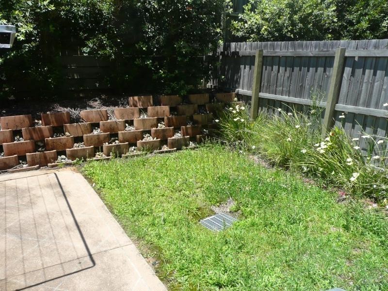 2/ 4 Ranier Crescent, Varsity Lakes QLD 4227