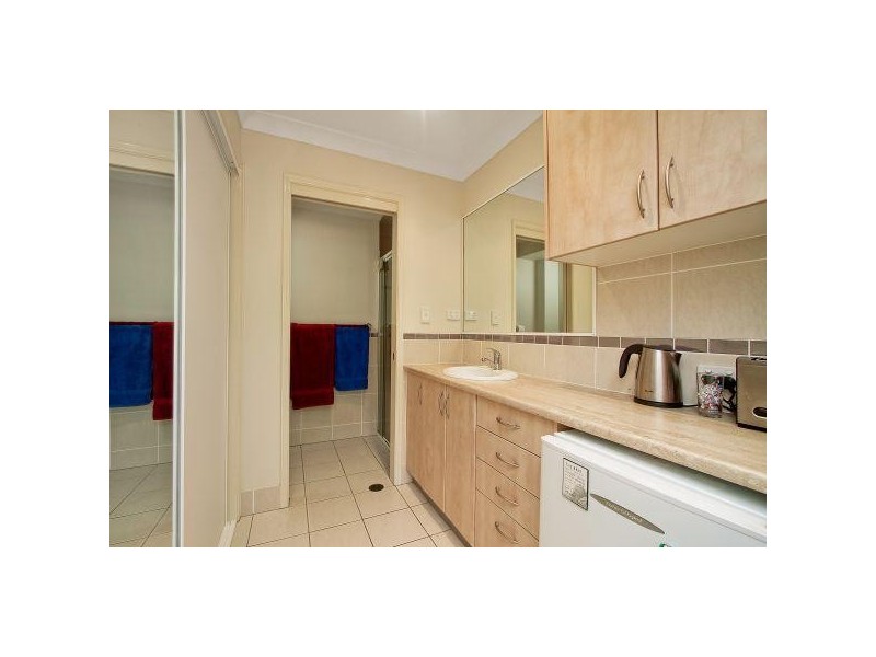 4/ 4 Ranier Crescent, Varsity Lakes QLD 4227