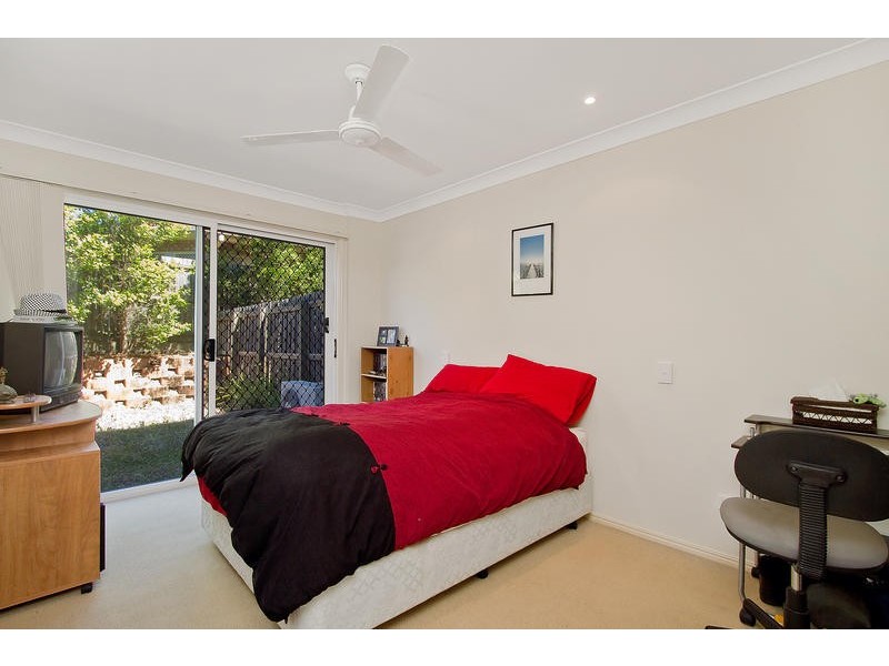 4/ 4 Ranier Crescent, Varsity Lakes QLD 4227