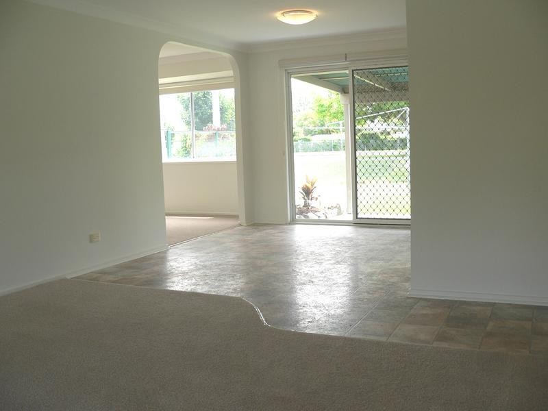 43 Razorbill Street, Burleigh Waters QLD 4220