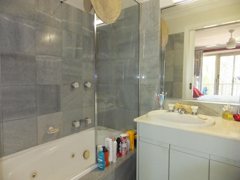 12/ 1 Resort Drive, Robina QLD 4226