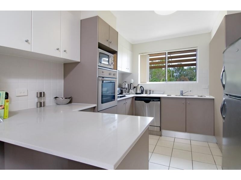 5/ 1 Riverwalk Avenue, Robina QLD 4226