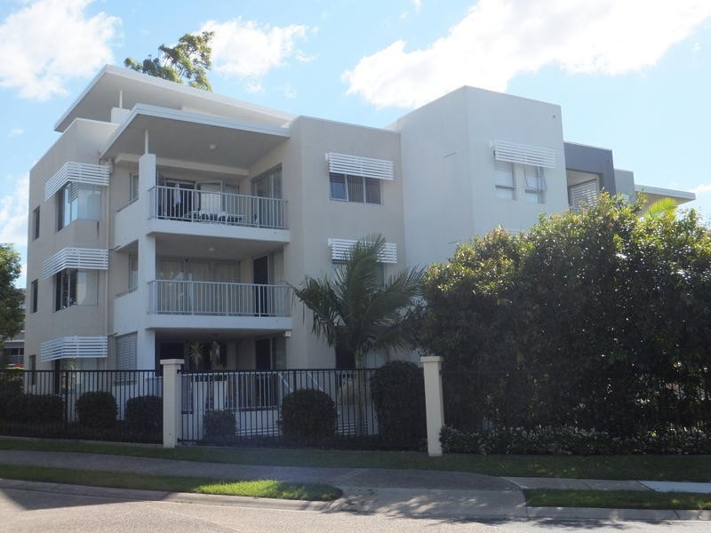 23/ 64 Riverwalk Avenue, Robina QLD 4226