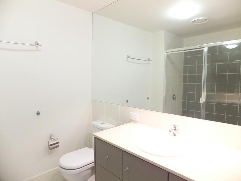 23/ 64 Riverwalk Avenue, Robina QLD 4226