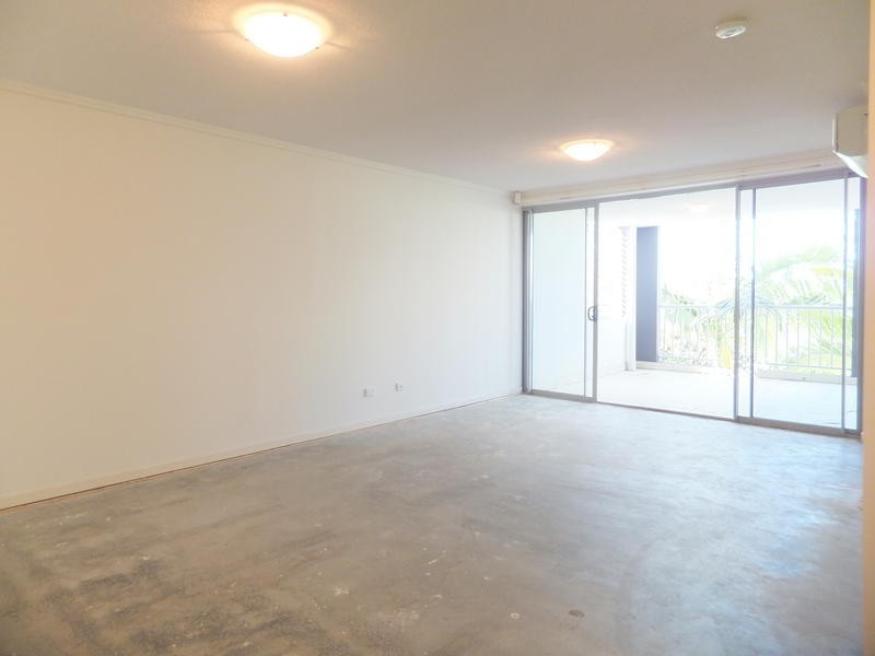 23/ 64 Riverwalk Avenue, Robina QLD 4226