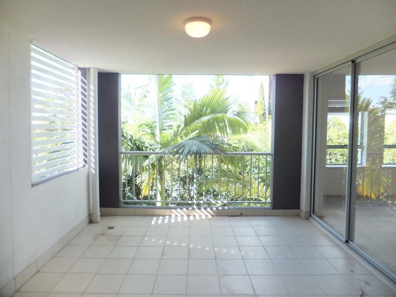 23/ 64 Riverwalk Avenue, Robina QLD 4226