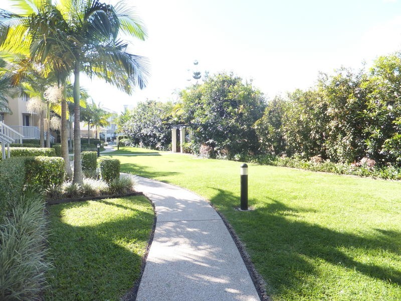 23/ 64 Riverwalk Avenue, Robina QLD 4226