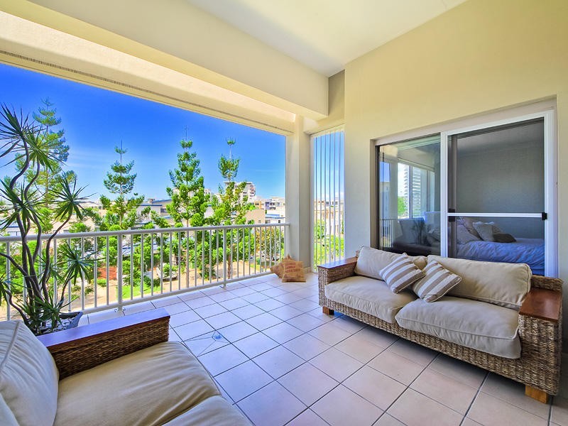 18/ 1 Riverwalk Avenue, Robina QLD 4226