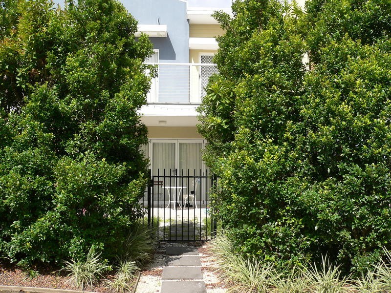 31 Riverwalk Avenue, Robina QLD 4226