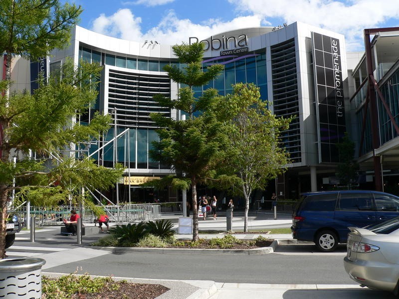 31 Riverwalk Avenue, Robina QLD 4226