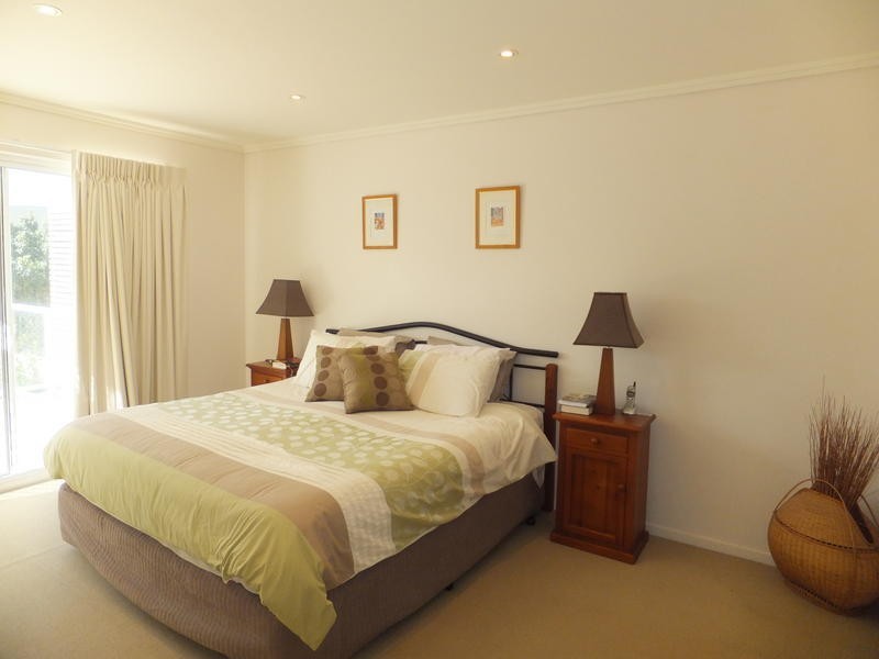61 Riverwalk Avenue, Robina QLD 4226