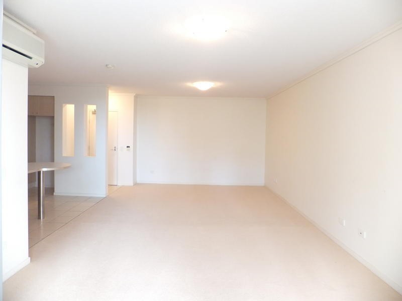 23/ 64 Riverwalk Avenue, Robina QLD 4226