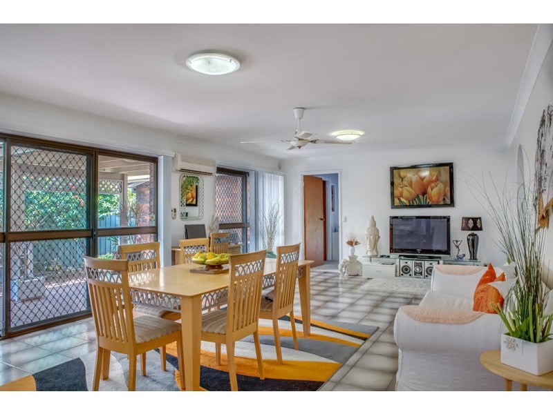 222 Ron Penhaligon Way, Robina QLD 4226