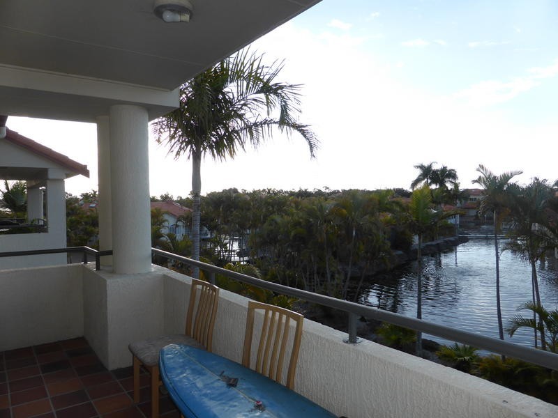 55/ 24 Ron Penhaligon Way, Robina QLD 4226