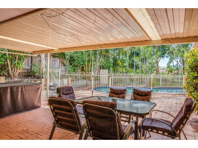 266 Ron Penhaligon Way, Robina QLD 4226