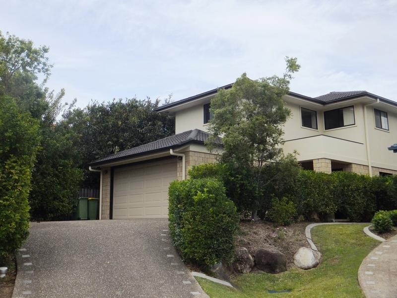 21 Royal Woods Drive, Robina QLD 4226
