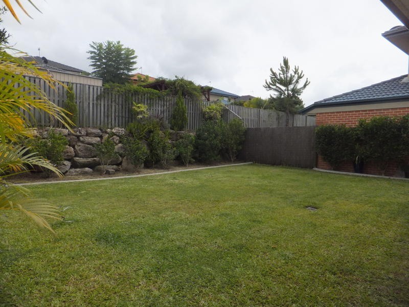 21 Royal Woods Drive, Robina QLD 4226