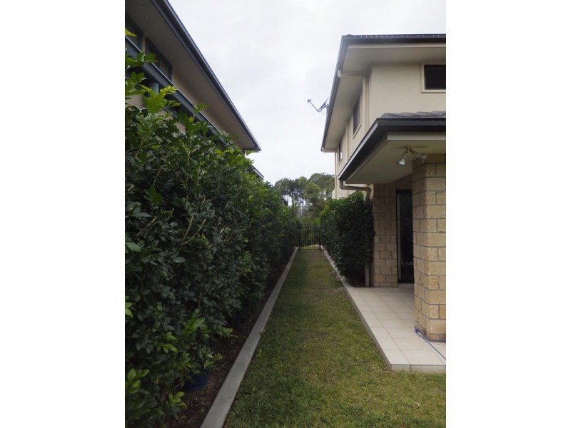 21 Royal Woods Drive, Robina QLD 4226