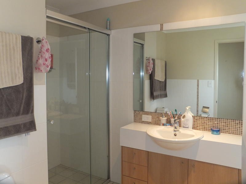 21 Royal Woods Drive, Robina QLD 4226