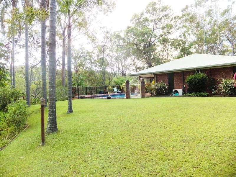 3 Royston Crescent, Reedy Creek QLD 4227
