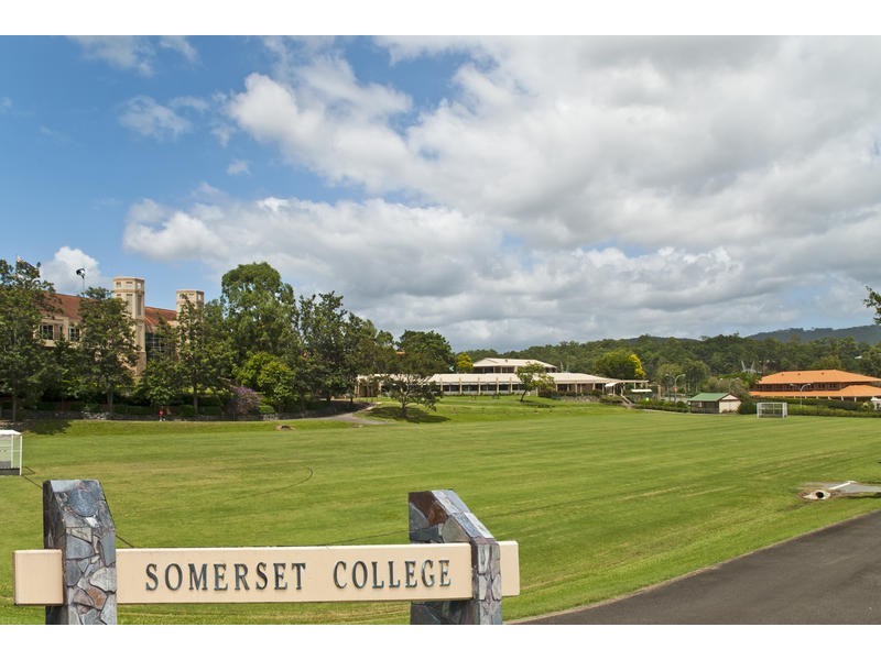 5 Royston Crescent, Reedy Creek QLD 4227