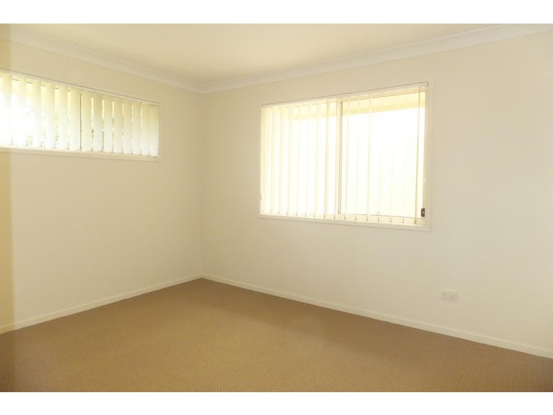 1/ 29 Sandhurst Cr, Upper Coomera QLD 4209