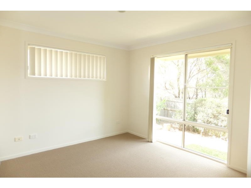 1/ 29 Sandhurst Cr, Upper Coomera QLD 4209