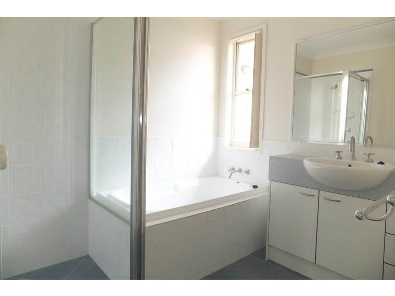 1/ 29 Sandhurst Cr, Upper Coomera QLD 4209