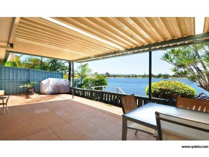 @/ 11 Shrike Ct, Burleigh Waters QLD 4220