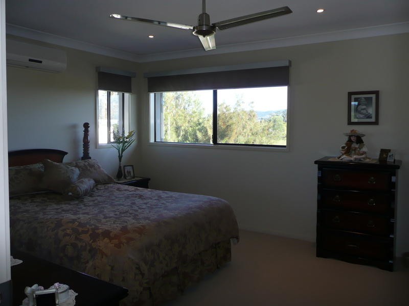 1/ 1 Silvermaple Street, Robina QLD 4226